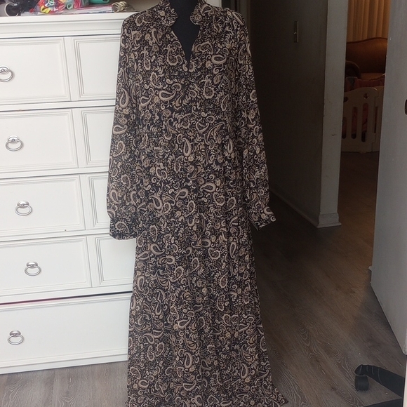 Lucky Brand Black and Tan Long Sleeve Dress - Picture 6 of 7